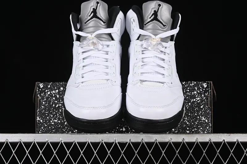 All categories Air Jordan Jordan series basketball shoes Air Jordan 5 P version Air Jordan 5 Retro AJ5 Joe 5 silver black DD0587-110
